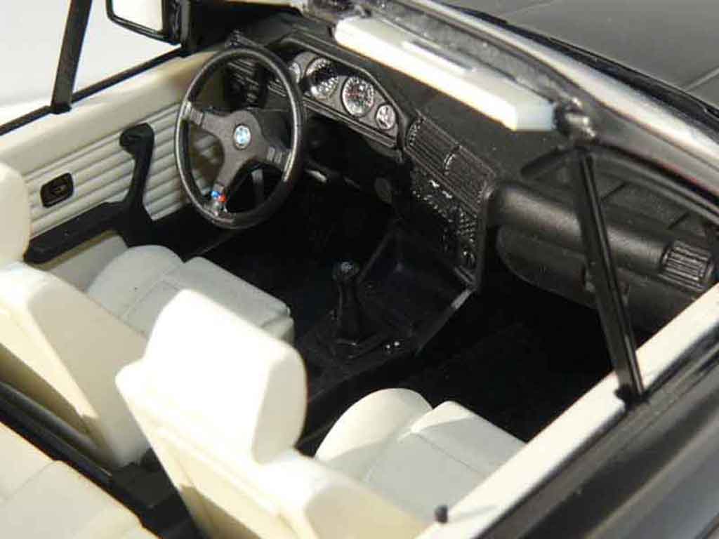 Bmw M3 Cabriolet E30 black jantes bbs 17 pouces 1/18 Autoart
