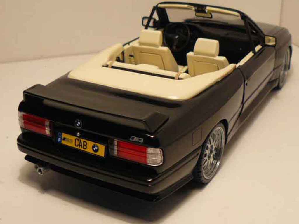 Bmw M3 Cabriolet E30 black jantes bbs 17 pouces 1/18 Autoart