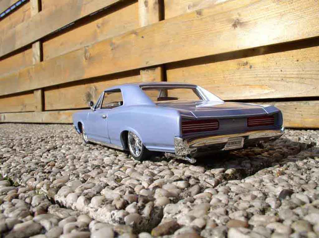 Pontiac GTO 1966 blue ciel 1/18 Welly