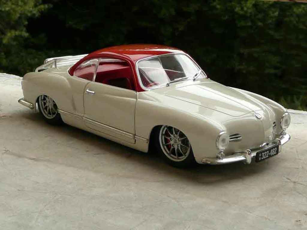 Volkswagen Karmann 1/18 Solido low light diecast model cars