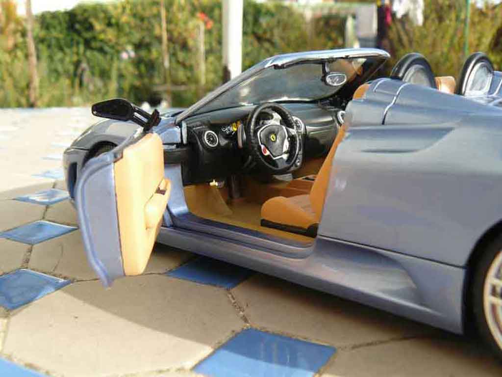Ferrari F430 spider blue metallized 1/18 Hot Wheels
