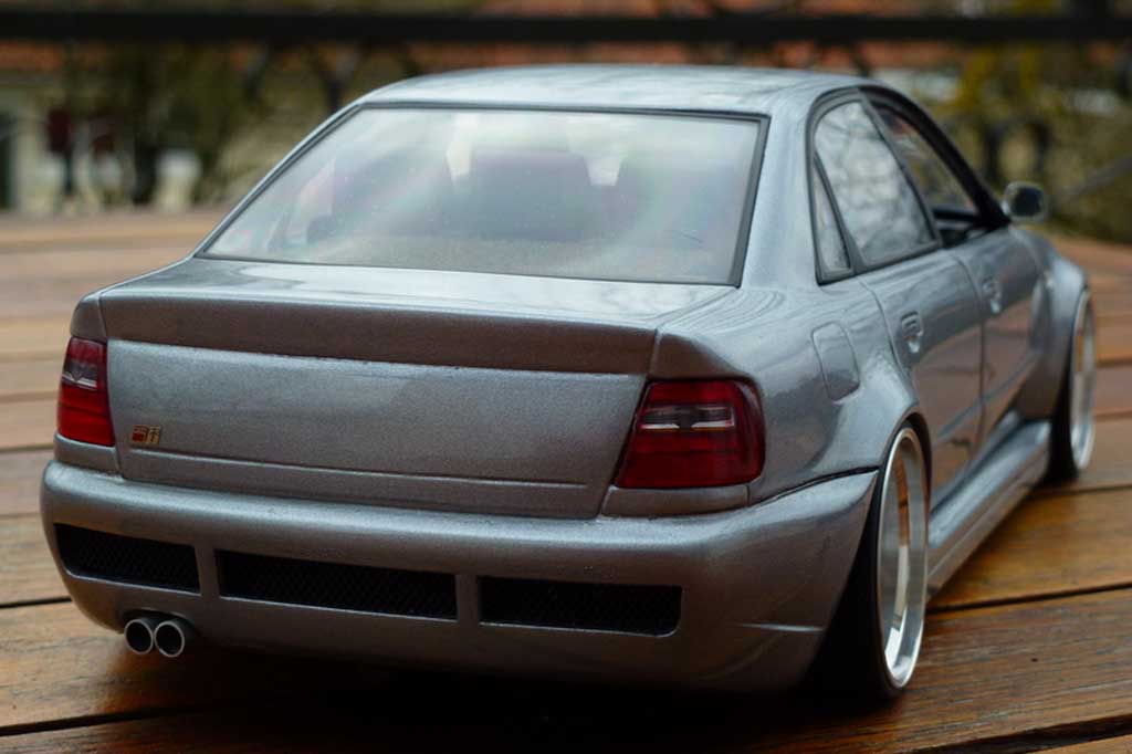 Audi S4 berline grey jantes BBS 20 pouces 1/18 Ut Models