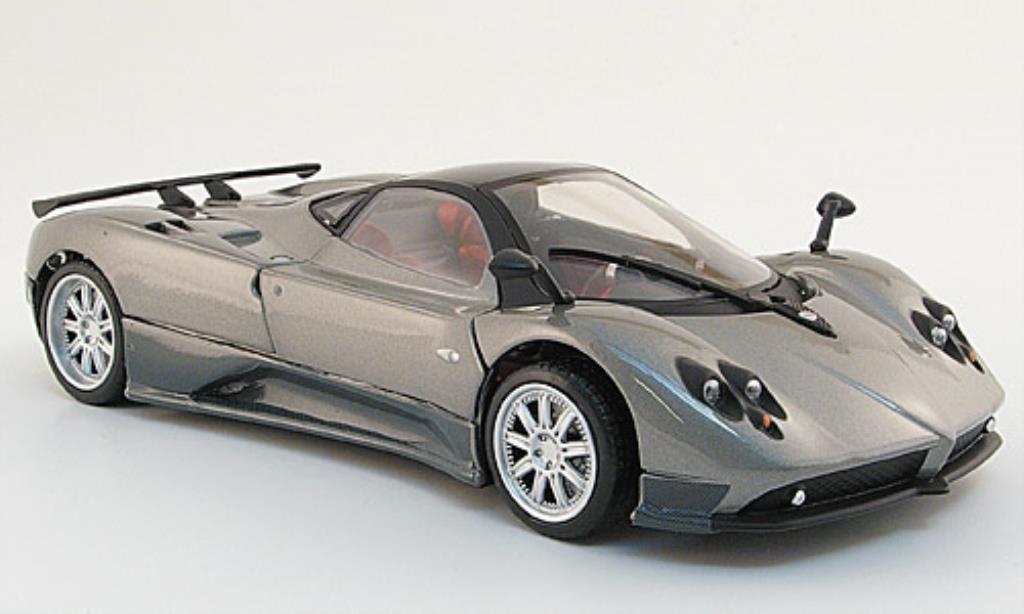 Pagani Zonda F 1/24 Motormax F grey/black/carbon diecast model cars