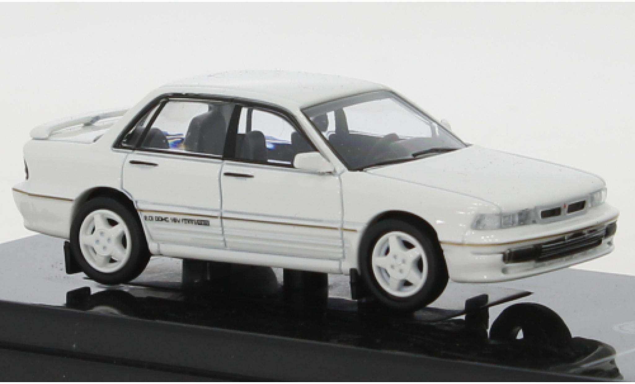 Mitsubishi Galant 1/64 Para64 VR4 white diecast model cars