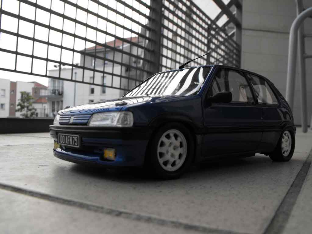 Peugeot 106 XSI phase 1 blue jantes 205 gti 1993 1/18 Ottomobile