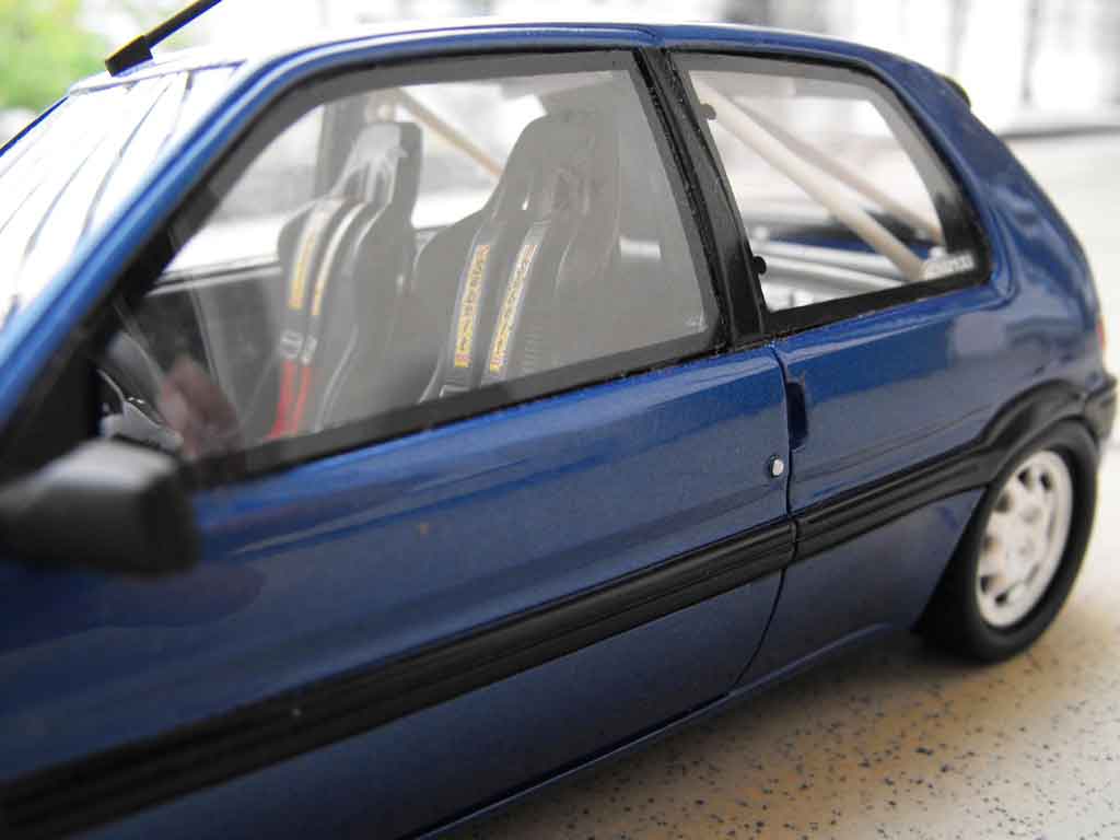 Peugeot 106 XSI phase 1 blue jantes 205 gti 1993 1/18 Ottomobile