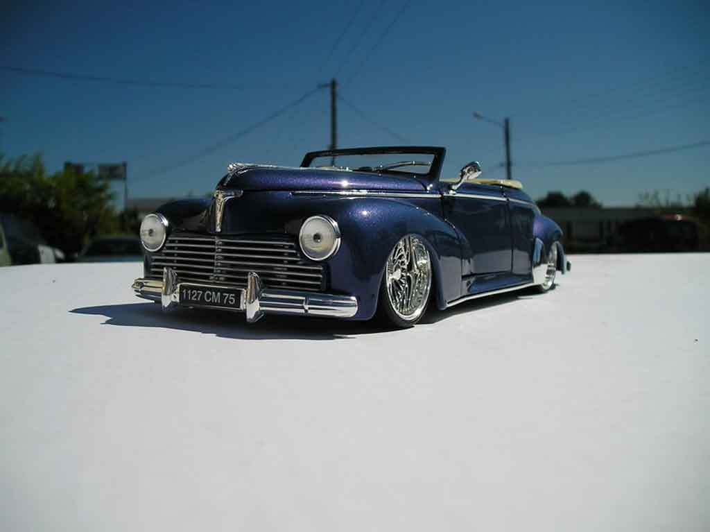 Peugeot 203 cabriolet 1/18 Solido cabriolet 1954 blue metalise jantes low riders diecast model cars