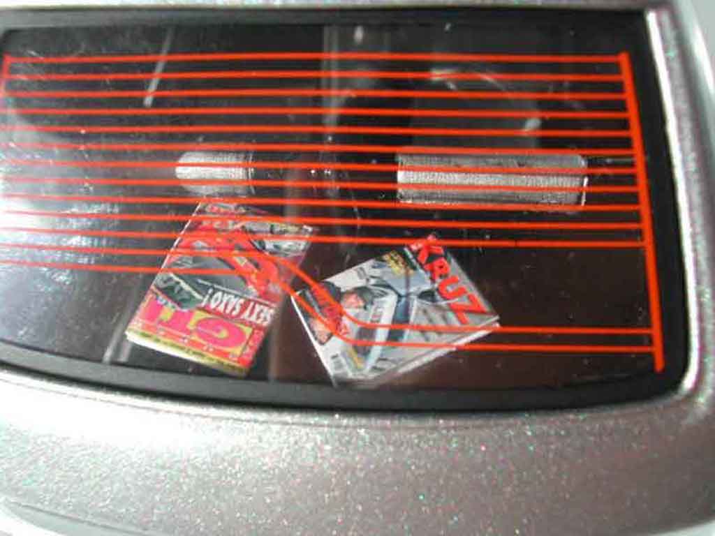 Peugeot 205 GTI grey metallisee jantes racing hart 17 pouces 1/18 Solido