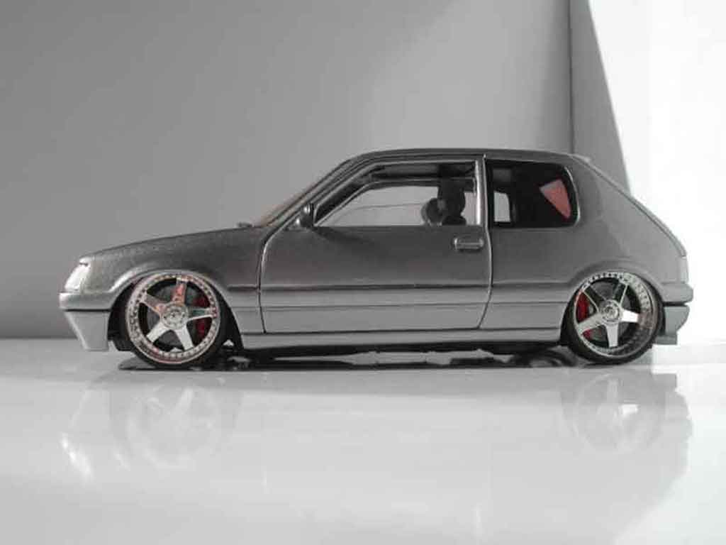 Peugeot 205 GTI 1/18 Solido GTI grey metallisee jantes racing hart 17 pouces diecast model cars