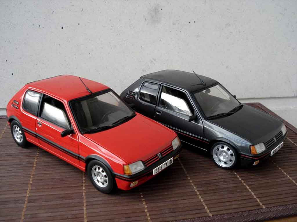 Peugeot 205 GTI 1.9 Gris Graphite jantes 15 pouces 309 1/18 Solido