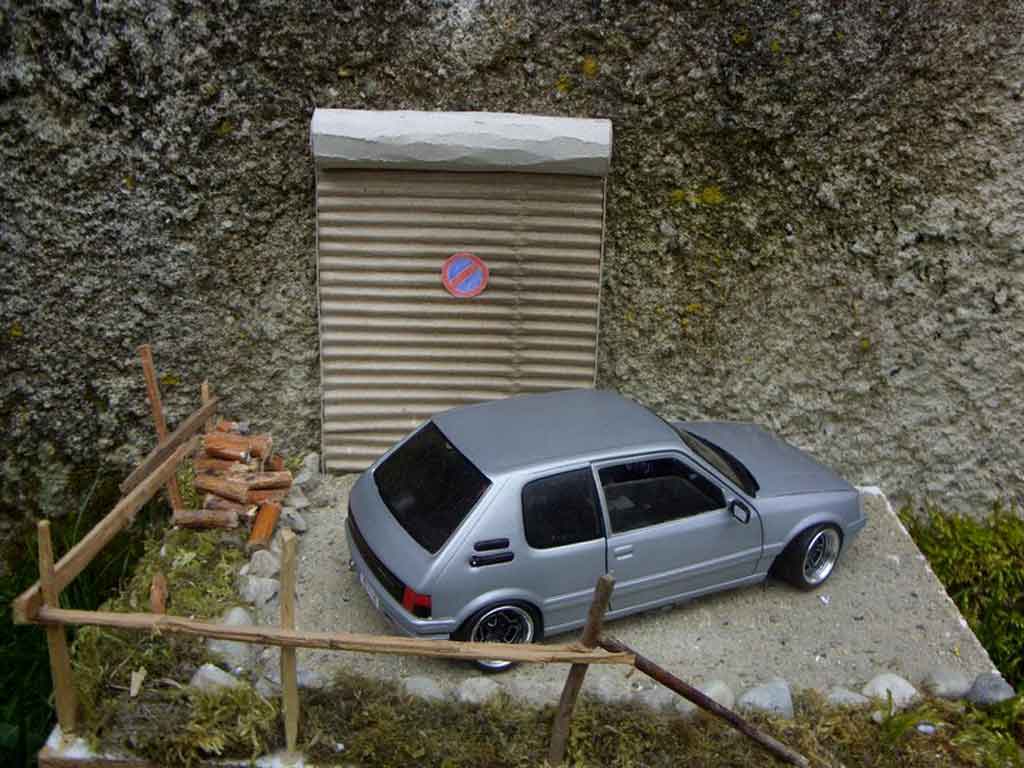 Peugeot 205 GTI grey german look 1/18 Solido