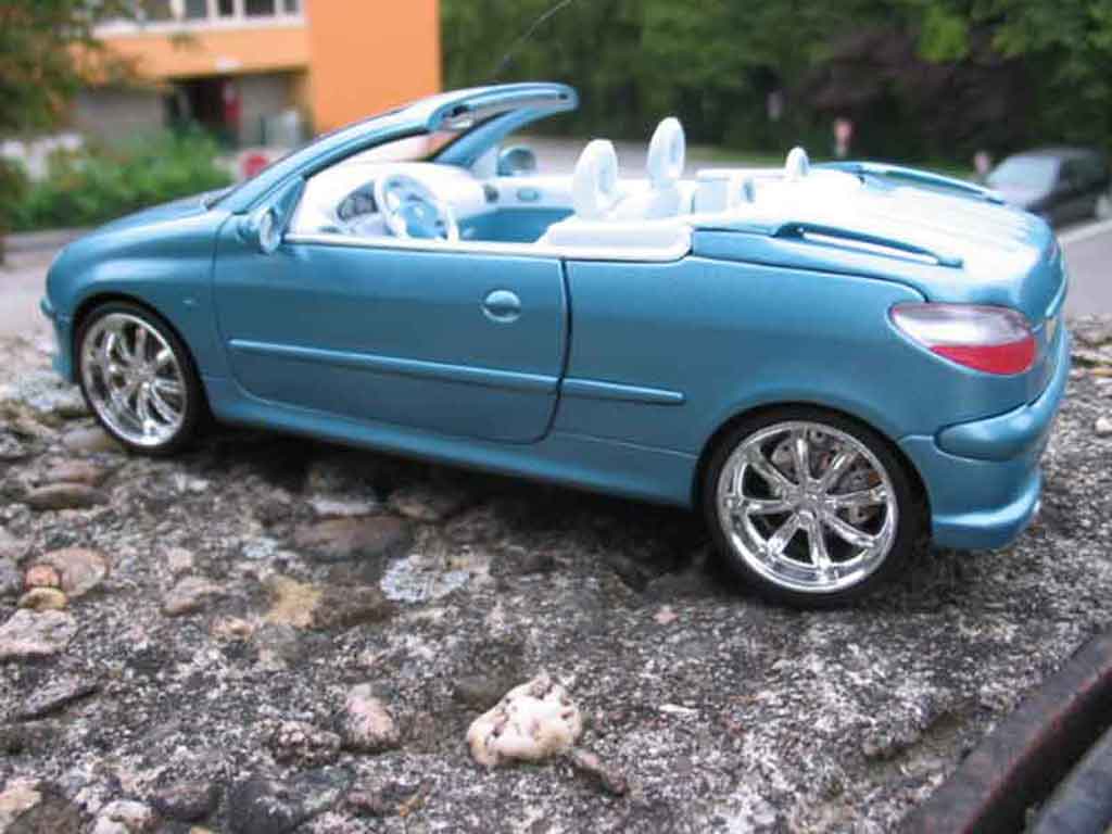 Peugeot 206 CC 1/18 Solido CC blue jantes chromees diecast model cars