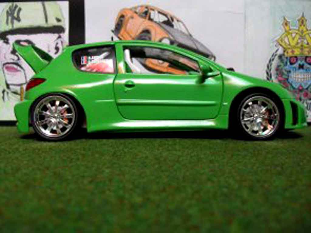 Peugeot 206 WRC 1/18 Solido WRC mela verde diecast model cars