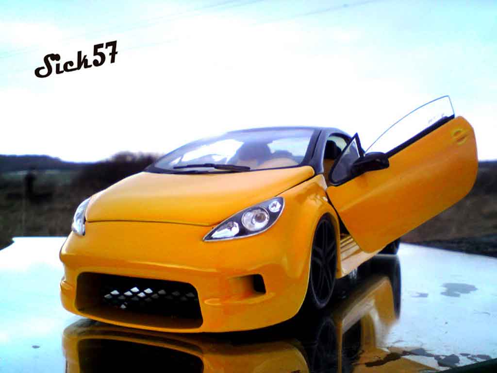 Peugeot 307 CC 1/18 Solido CC show car yellow diecast model cars
