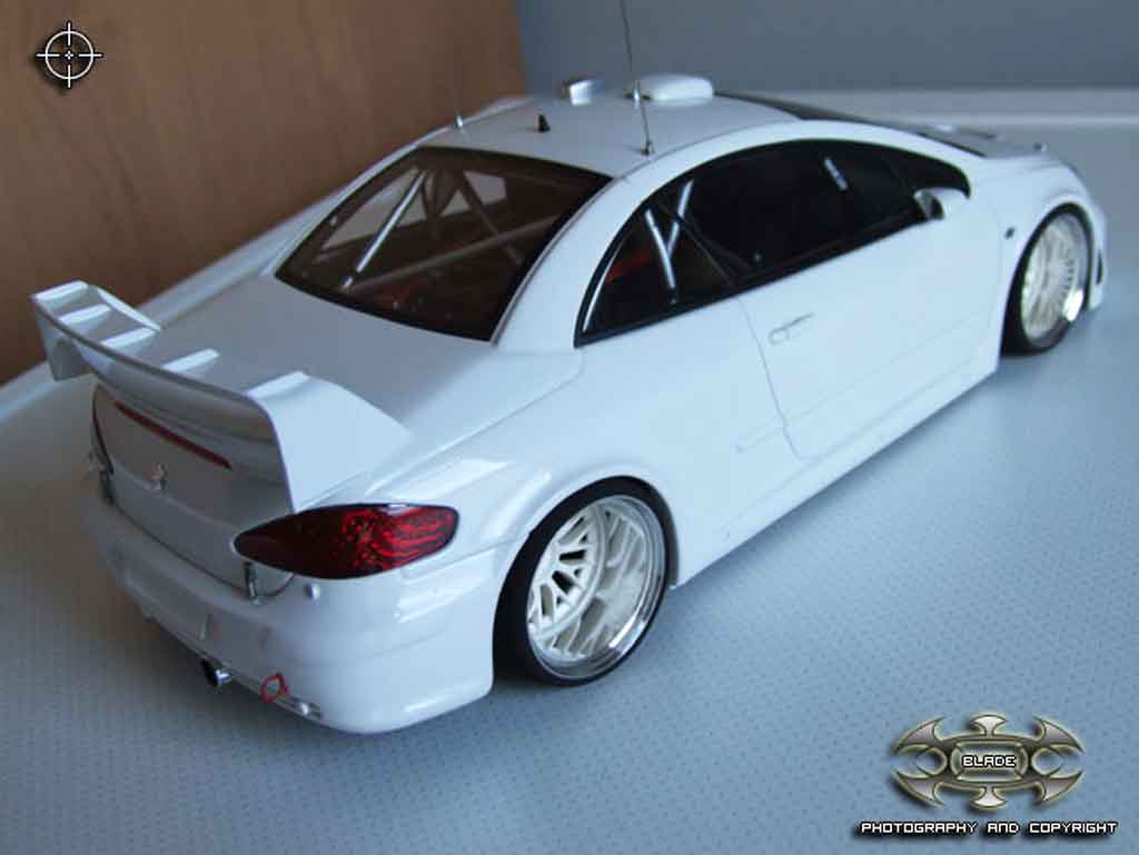 Peugeot 307 WRC plain body white jantes bbs 1/18 Autoart