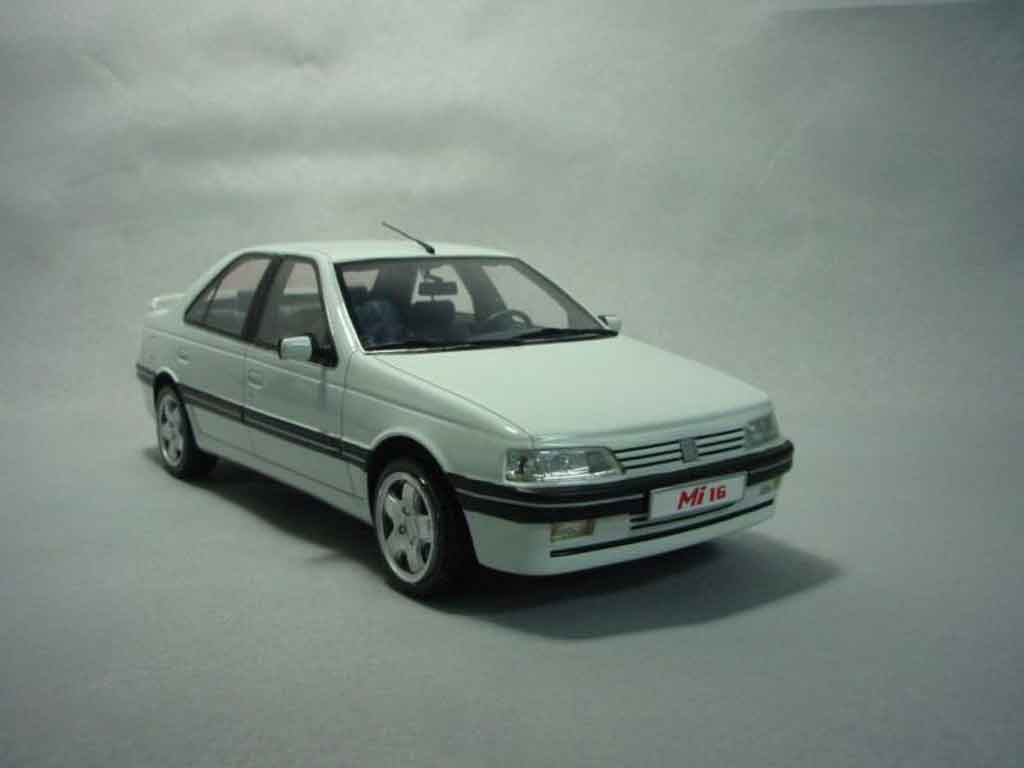 Peugeot 405 Mi16 1/18 Ottomobile Mi16 phase 2 1992 white diecast model cars