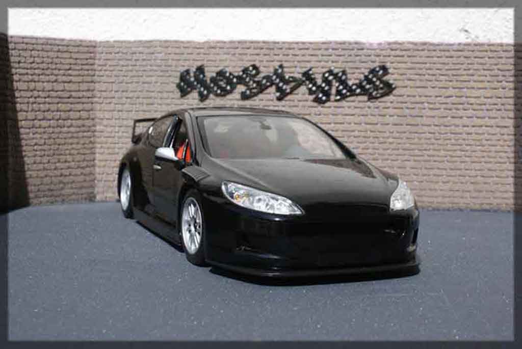 Peugeot 407 Silhouette plain body noir 1/18 Motormax