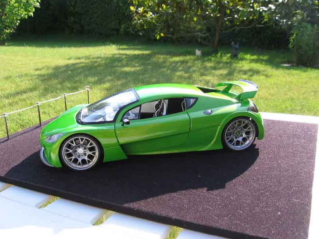 Peugeot RC Concept car tuning 1/18 Solido