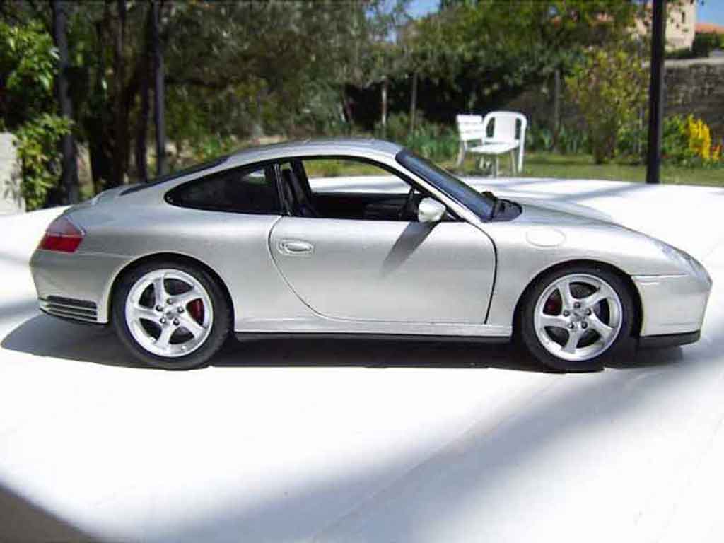 Porsche 996 4S 1/18 Maisto Carrera 4S grey diecast model cars