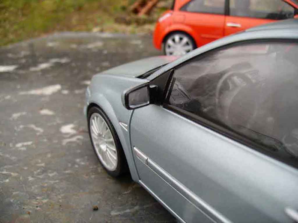 Renault Megane Sport rs grey 1/18 Burago