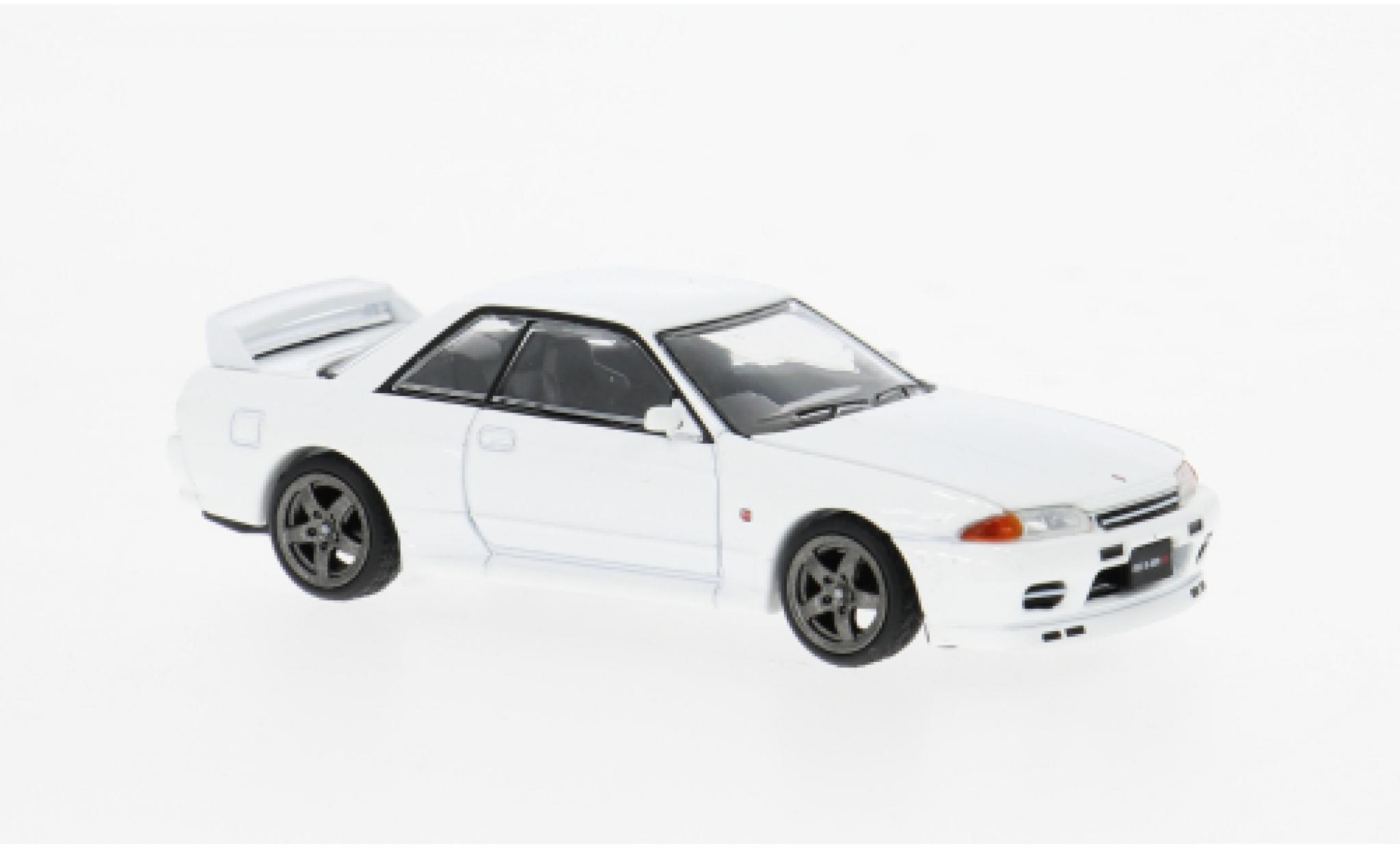Nissan Skyline 1/64 Pop Race GT-R (R32) white 1:64 diecast model cars