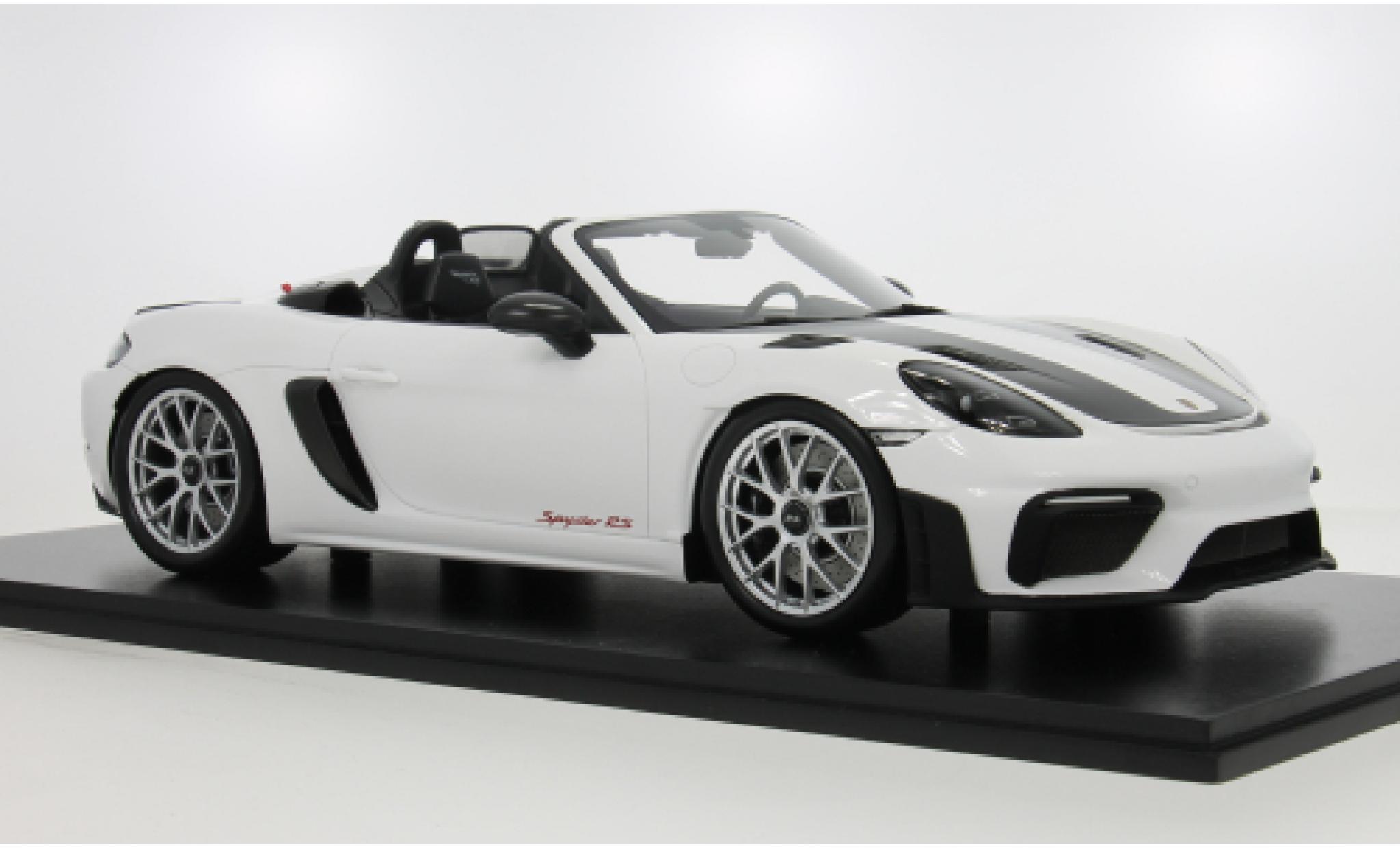 Porsche 718 1/12 Schuco Spyder RS white/black 2023 1:12 diecast model cars