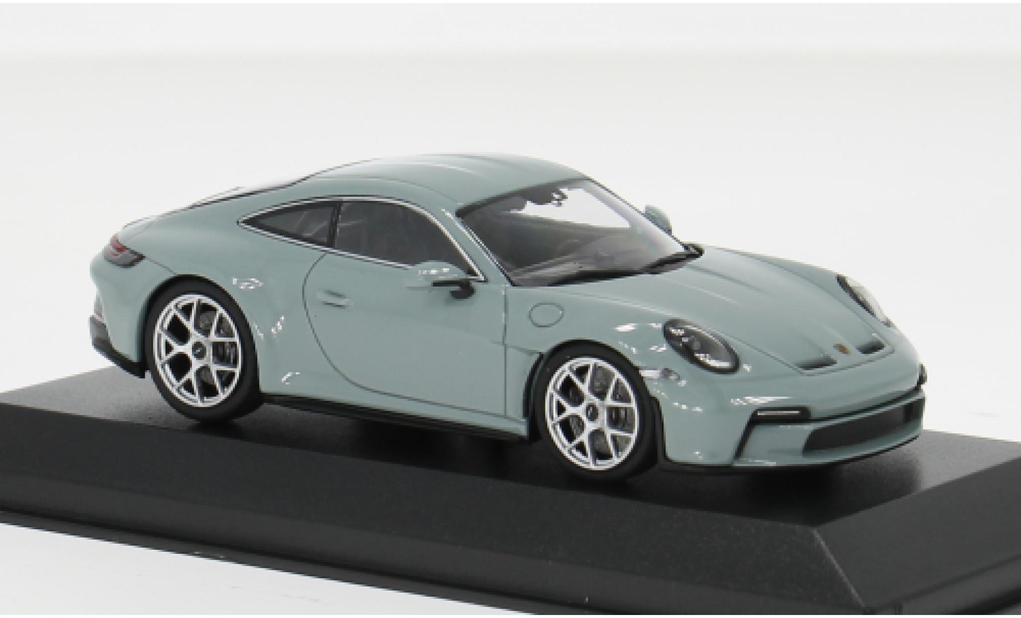 Porsche 992 1/43 Minichamps 911  S/T green 2023 1:43 diecast model cars