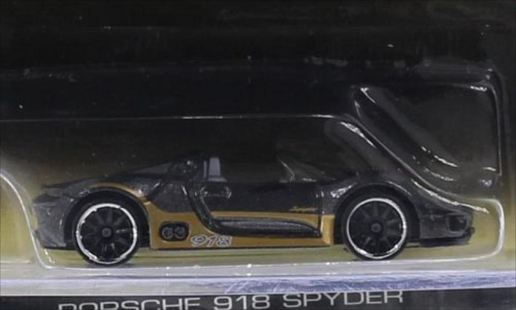Porsche 918 1/64 Hot Wheels Spyder metallic grey/gold diecast model cars