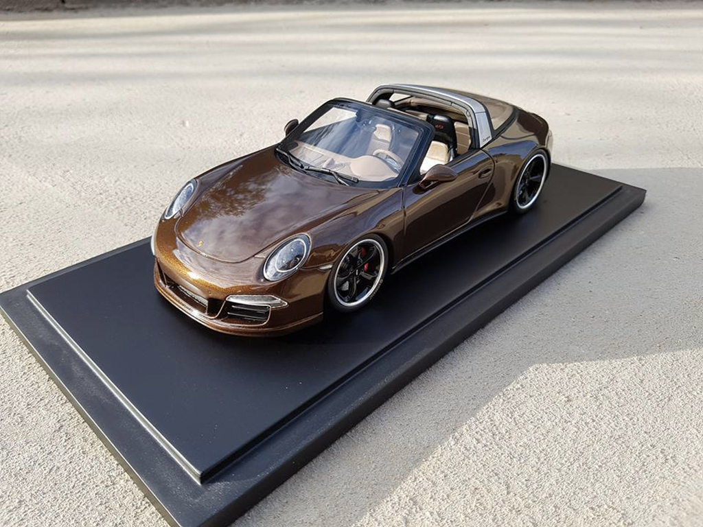 Porsche 911 Targa 4 GTS brown jantes techart 1/18 GT Spirit
