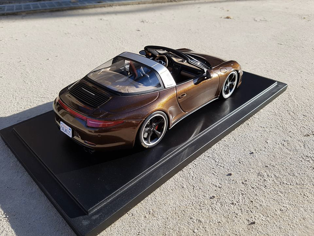 Porsche 911 Targa 4 GTS brown jantes techart 1/18 GT Spirit
