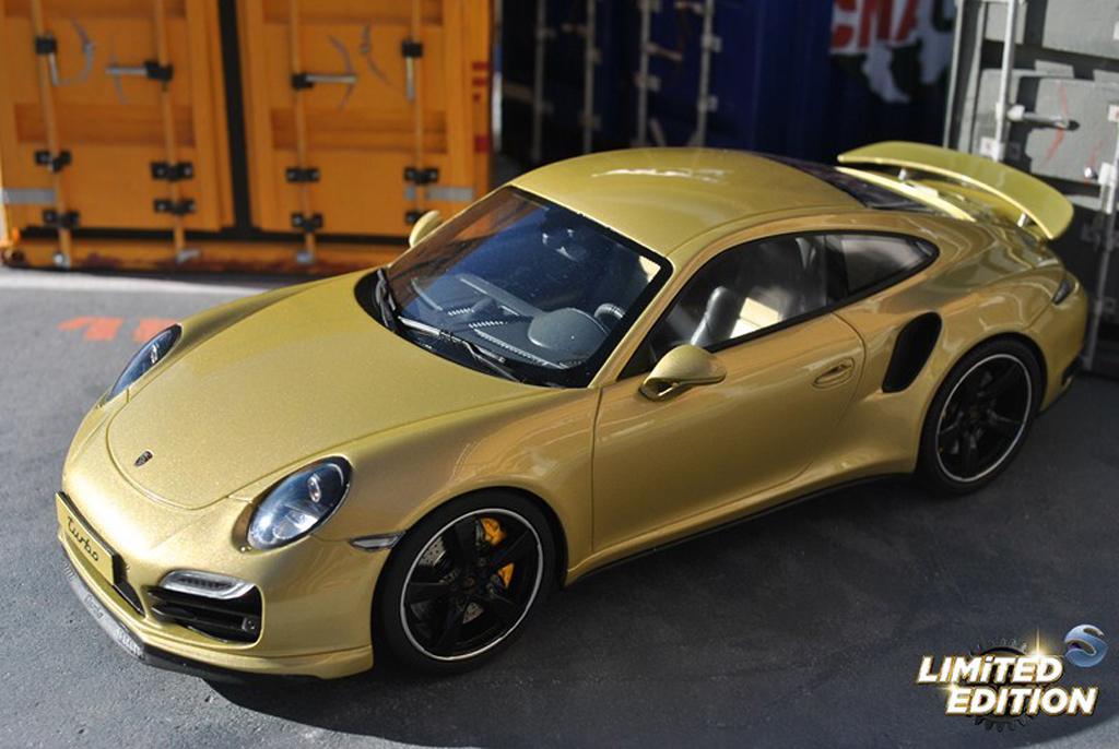 Porsche 991 Turbo 1/18 GT Spirit Turbo Exclusive champagne diecast model cars