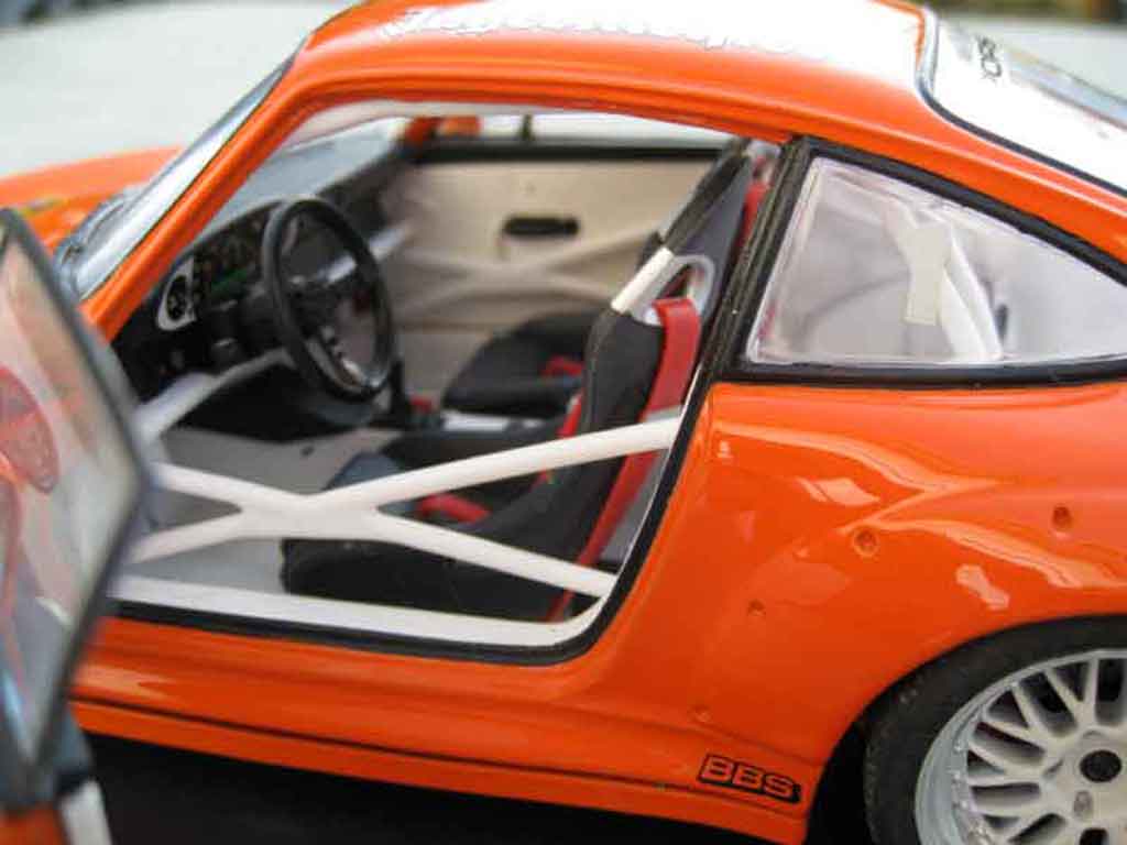 Porsche 911 GT2 jagermeister 1/18 Ut Models