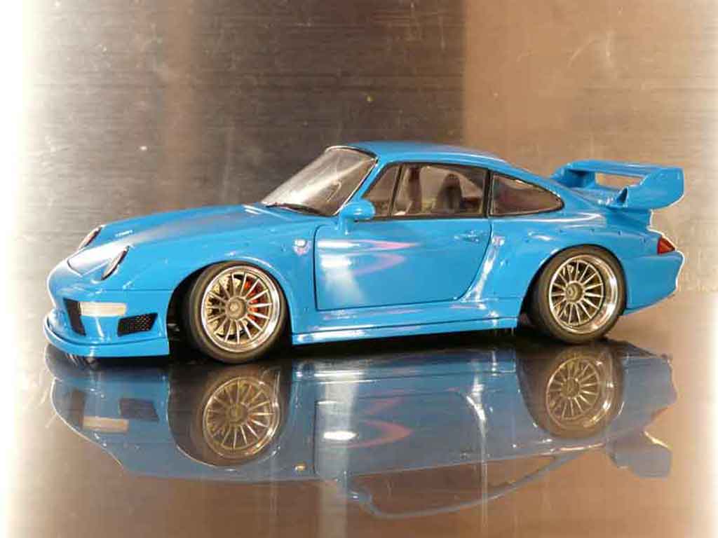 Porsche 993 GT2 1/18 Ut Models GT2 street project diecast model cars