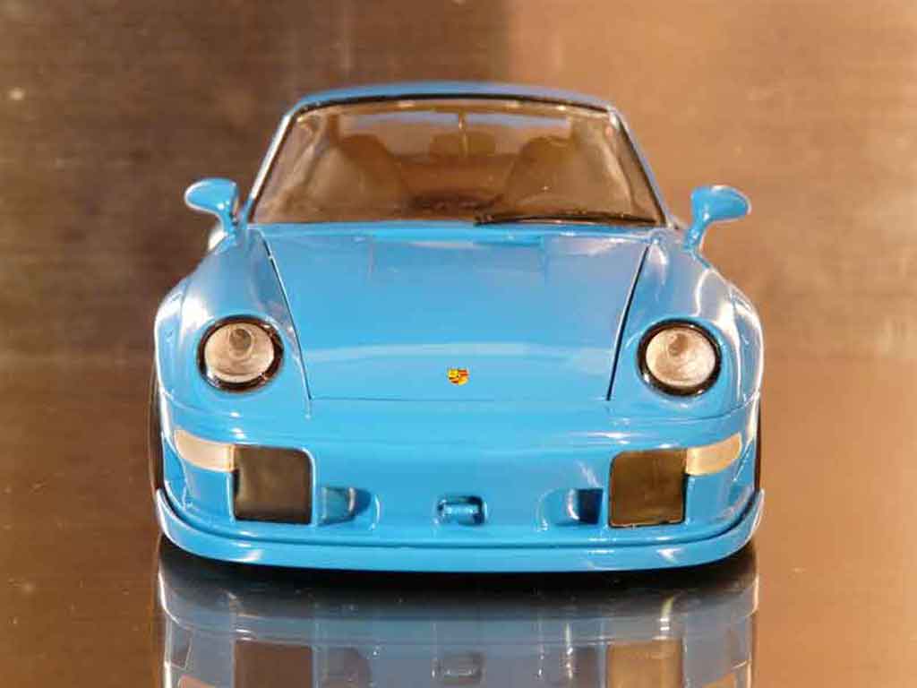 Porsche 911 GT2 street project 1/18 Ut Models