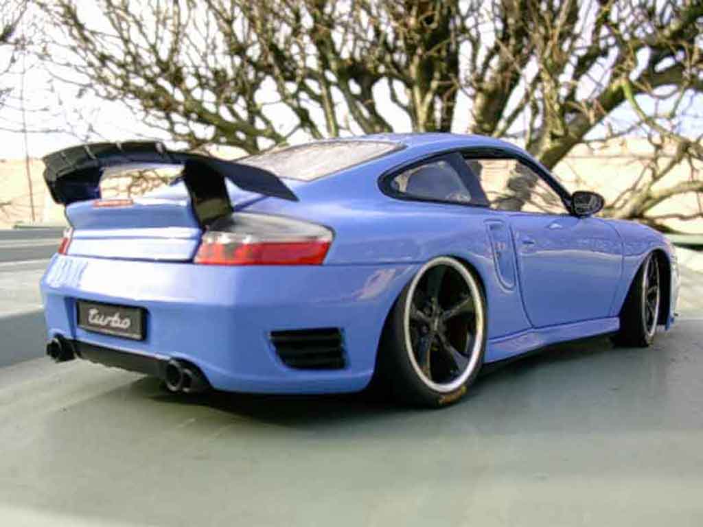 Porsche 911 Turbo techart blue 1/18 Hotworks
