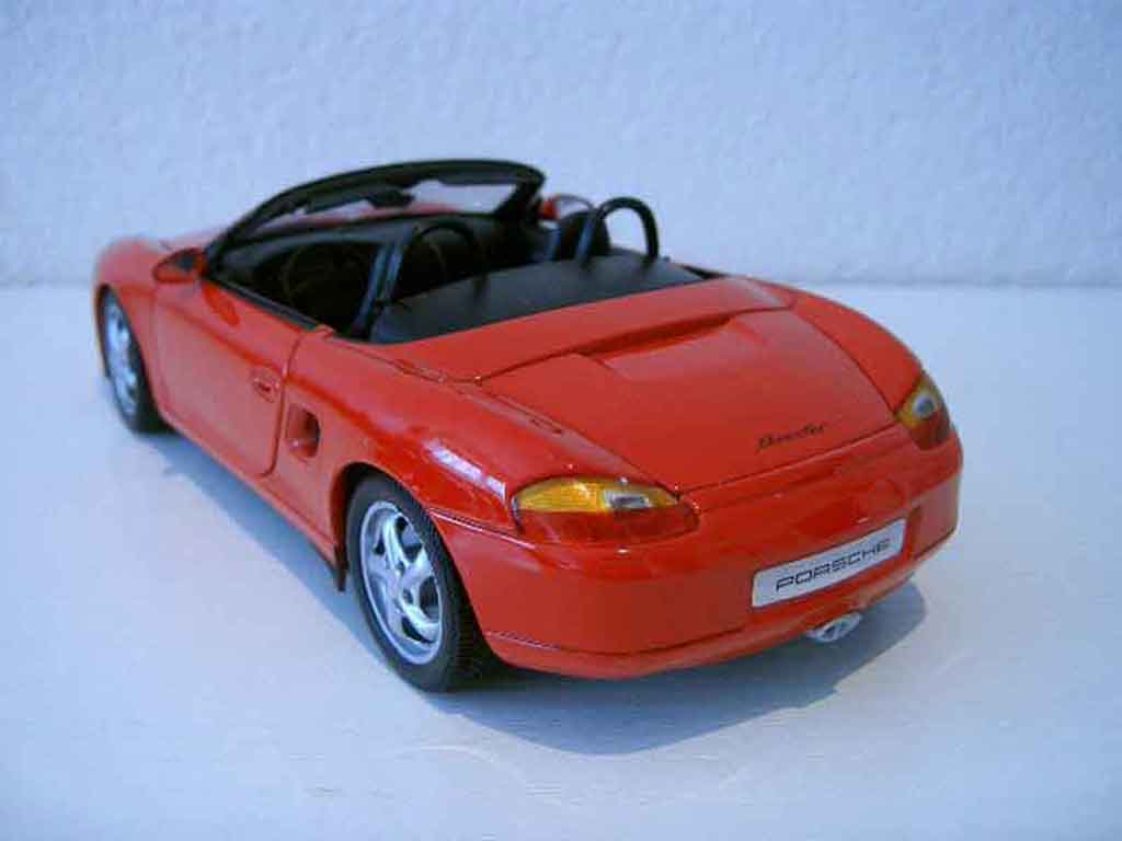 Porsche Boxster Base 987 red 1/18 Ut Models