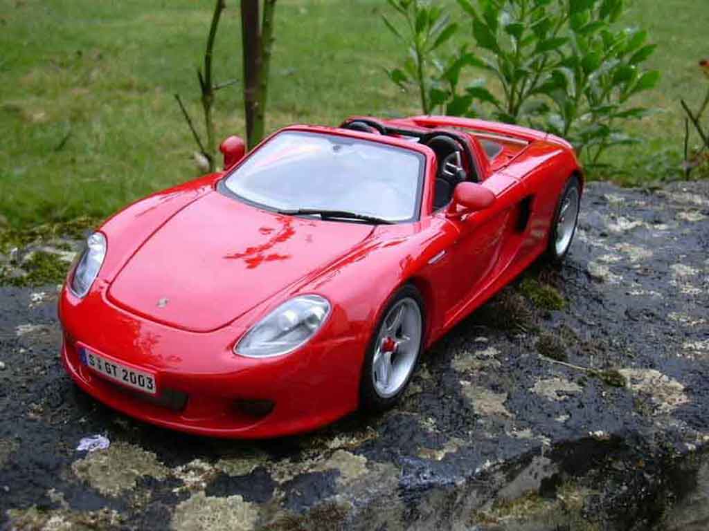 Porsche Carrera GT 1/18 Maisto red diecast model cars