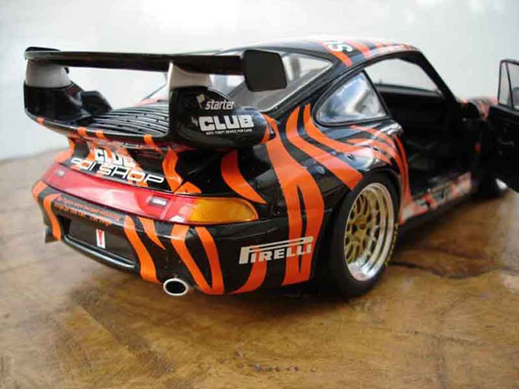 Porsche 993 GT2 1/18 Ut Models GT2 evo superflo #24 diecast model cars