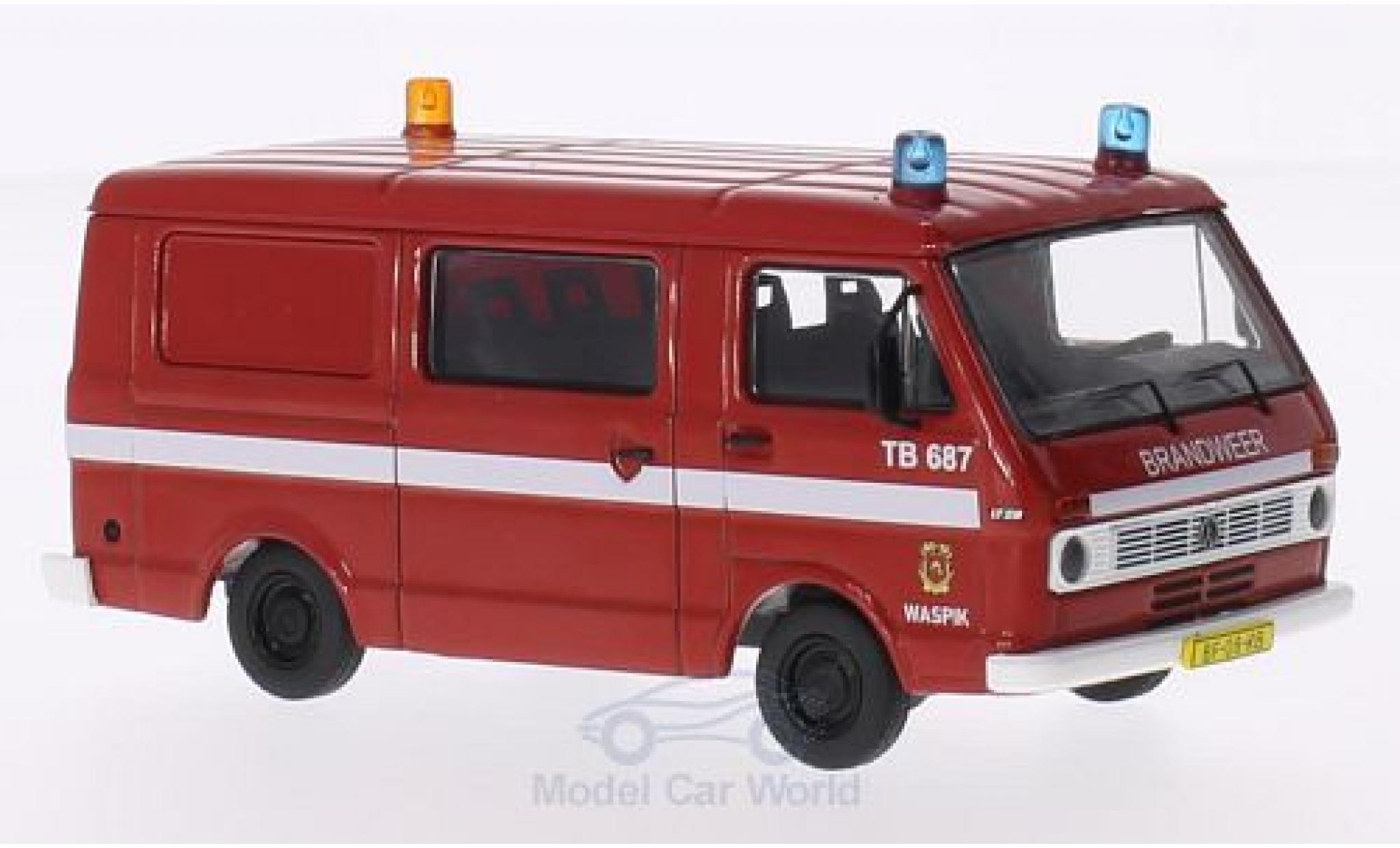 Volkswagen LT28 1/43 Premium ClassiXXs Estate Brandweer diecast model cars