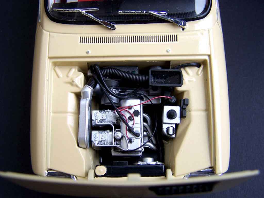 Renault 12 Pick up beige 1/18 Solido