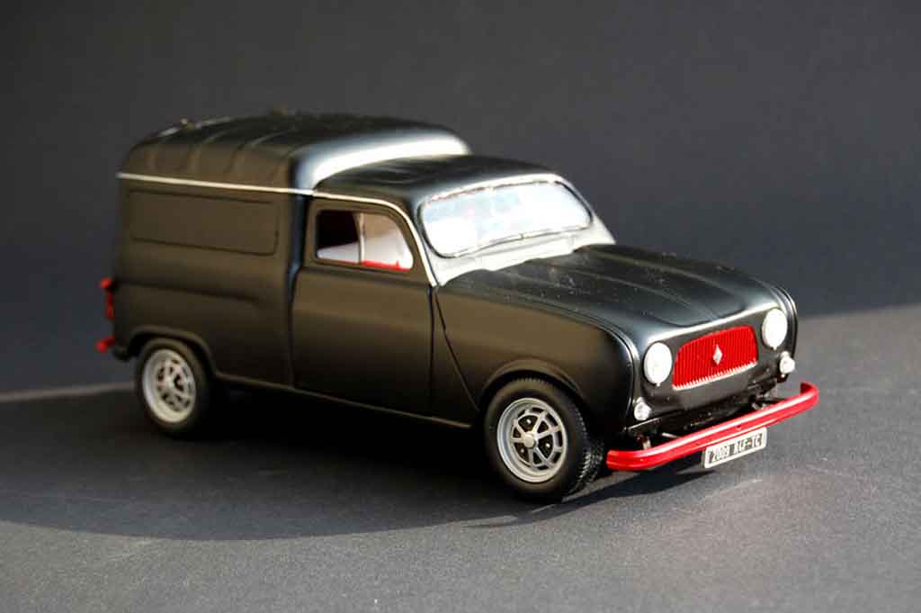 Renault 4 F4 F fourgonette 1/18 Norev