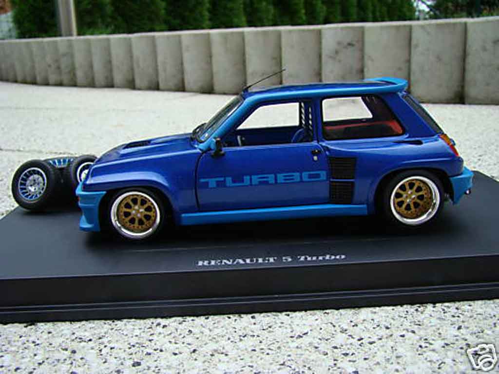 Renault 5 Turbo 1/18 Universal Hobbies Turbo 1 jantes alu 13 pouces diecast model cars