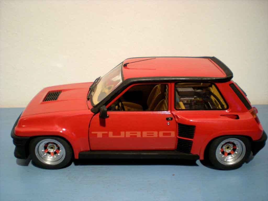 Renault 5 Turbo red jantes gotti 073r 1/18 Universal Hobbies
