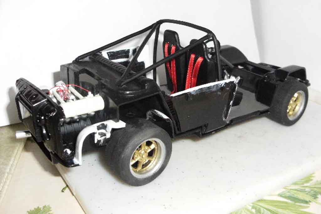 Renault 8 Gordini white jantes larges et kit carrosserie dinacar 1/18 Solido