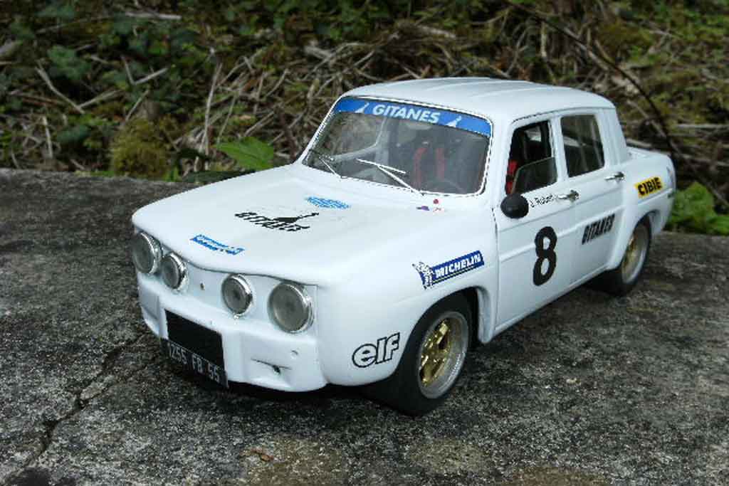 Renault 8 Gordini 1/18 Solido Gordini white jantes larges et kit carrosserie dinacar diecast model cars