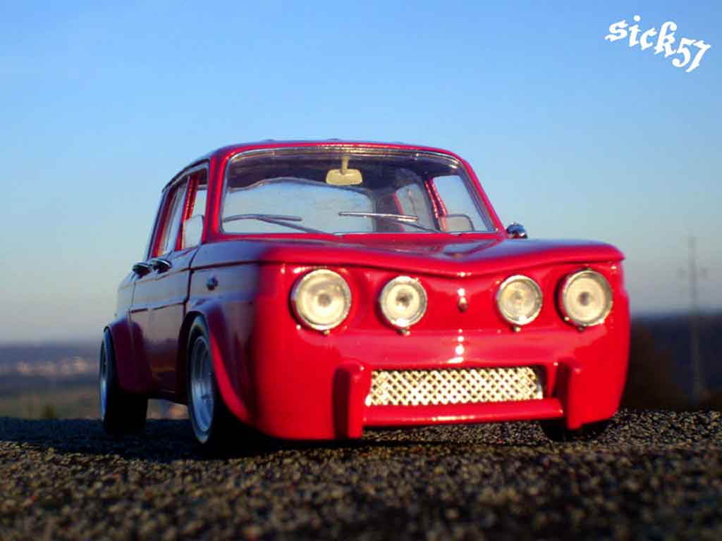 Renault 8 Gordini 1/18 Solido Gordini red ailes larges diecast model cars