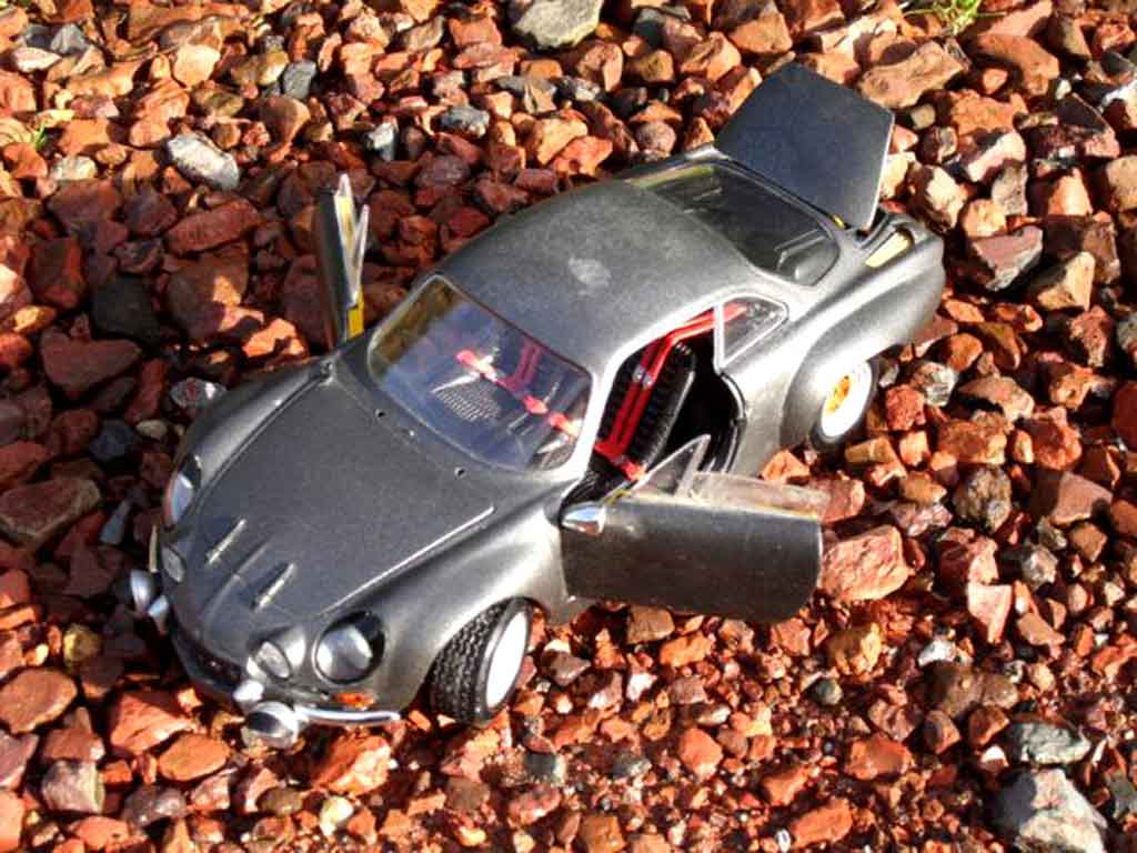 Alpine A110 1300 s bv4 1800 grey 1/18 Burago