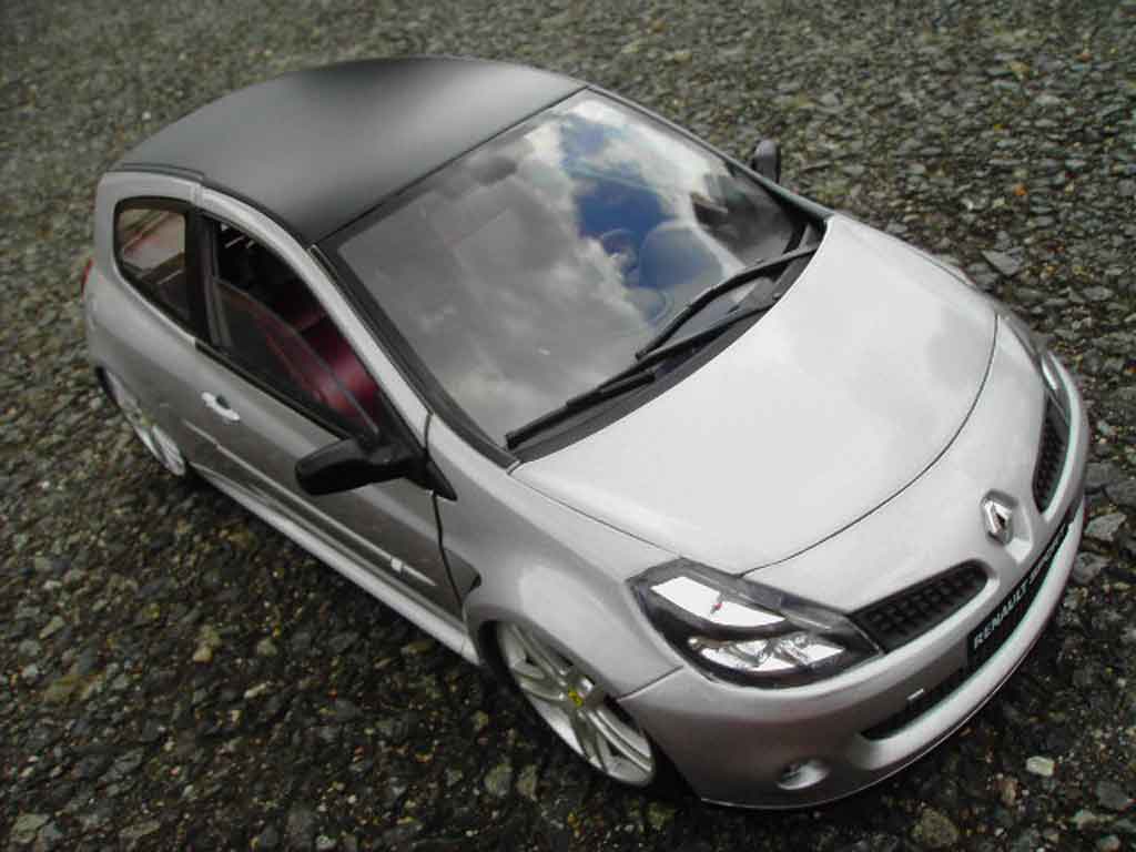 Renault Clio 3 RS grey jantes ferrari f430 1/18 Solido