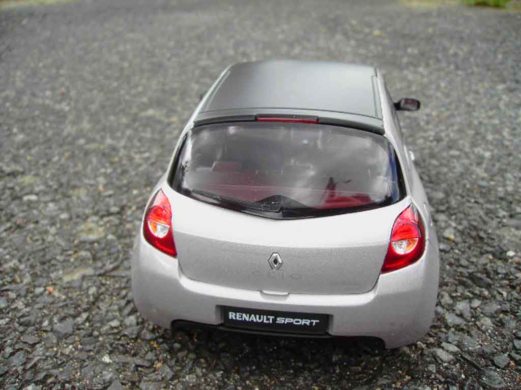 Renault Clio 3 RS grey jantes ferrari f430 1/18 Solido