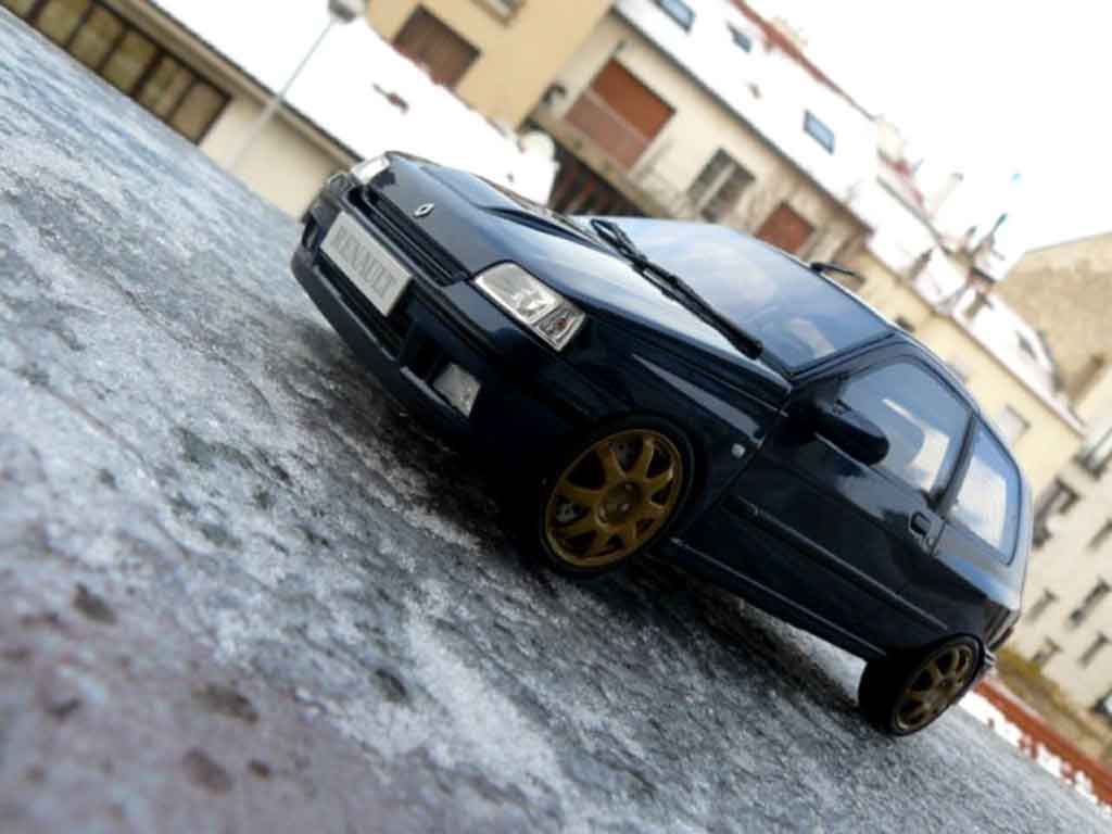 Renault Clio Williams jantes groupe a 1/18 Ottomobile